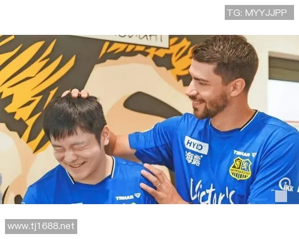 足球明星如何通过社交媒体和场外活动进行球员间的交流与合作 足球明星如何通过社交媒体和场外活动进行球员间的交流与合作